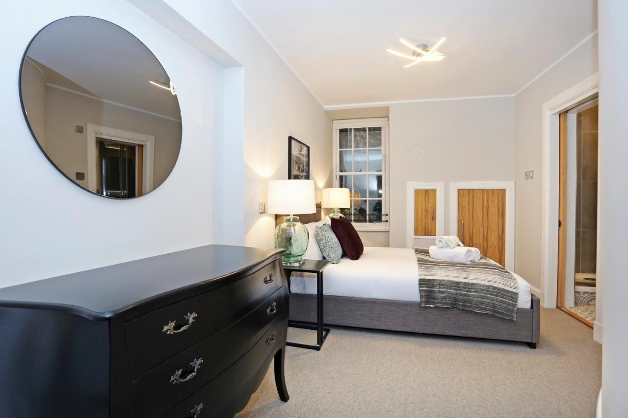 Joivy Refurbished Home On The Royal Mile EDI Exteriér fotografie