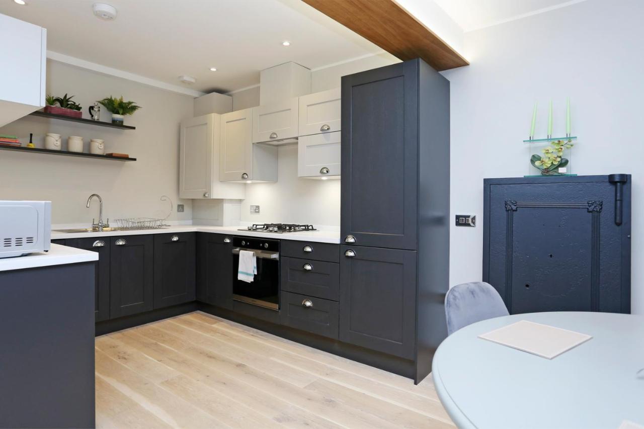 Joivy Refurbished Home On The Royal Mile EDI Exteriér fotografie